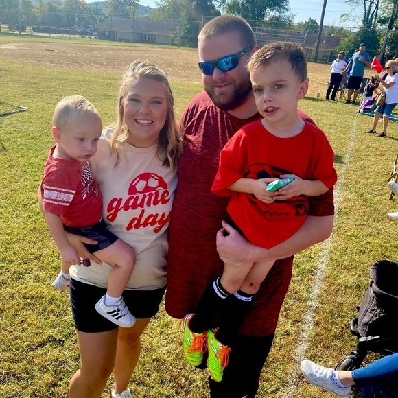 Game Day Soccer in Red on Sand Color Short Sleeve T-Shirt Size L ☀️ - Picture 13 of 13
